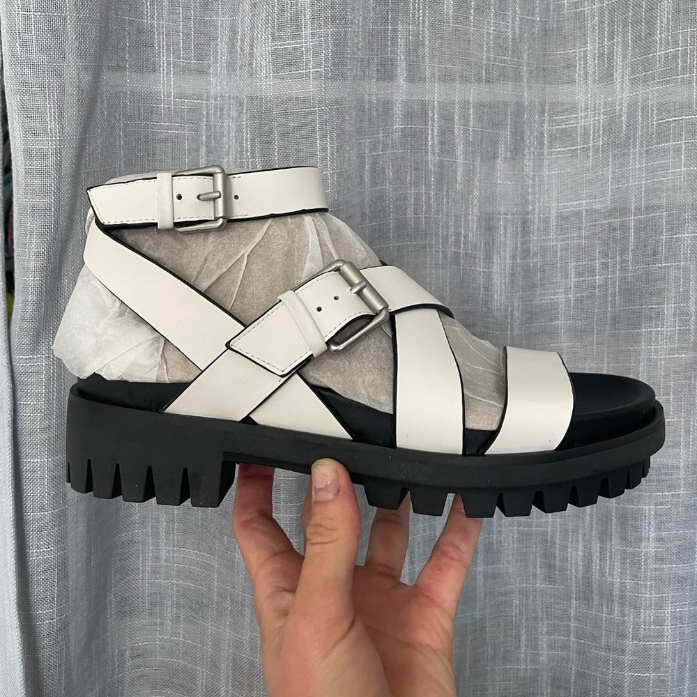 Brand New Sam Edelman Leather Ankle Wrap Sandals